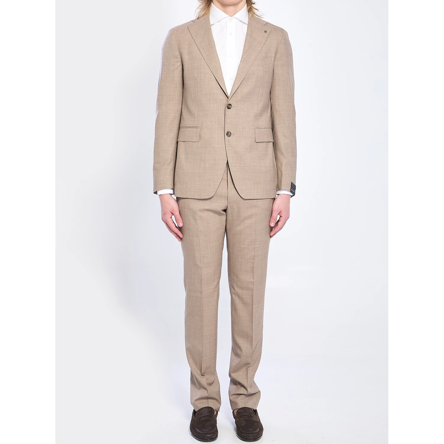 Single-breasted suit in virgin wool and silk