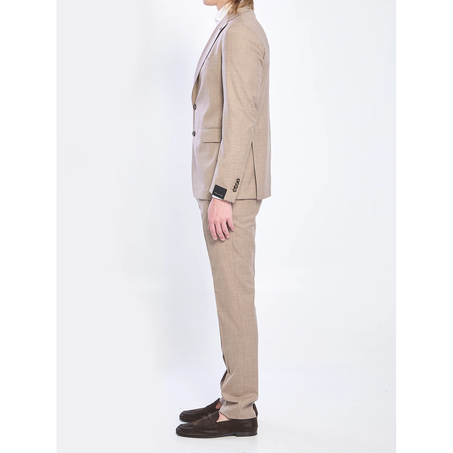 Single-breasted suit in virgin wool and silk