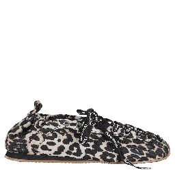 حذاء باليرينا رياضي برباط من النايلون