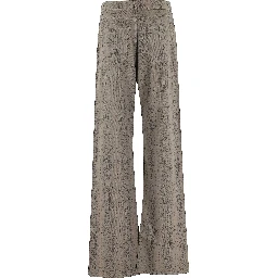 عرض الجينز والدنيم