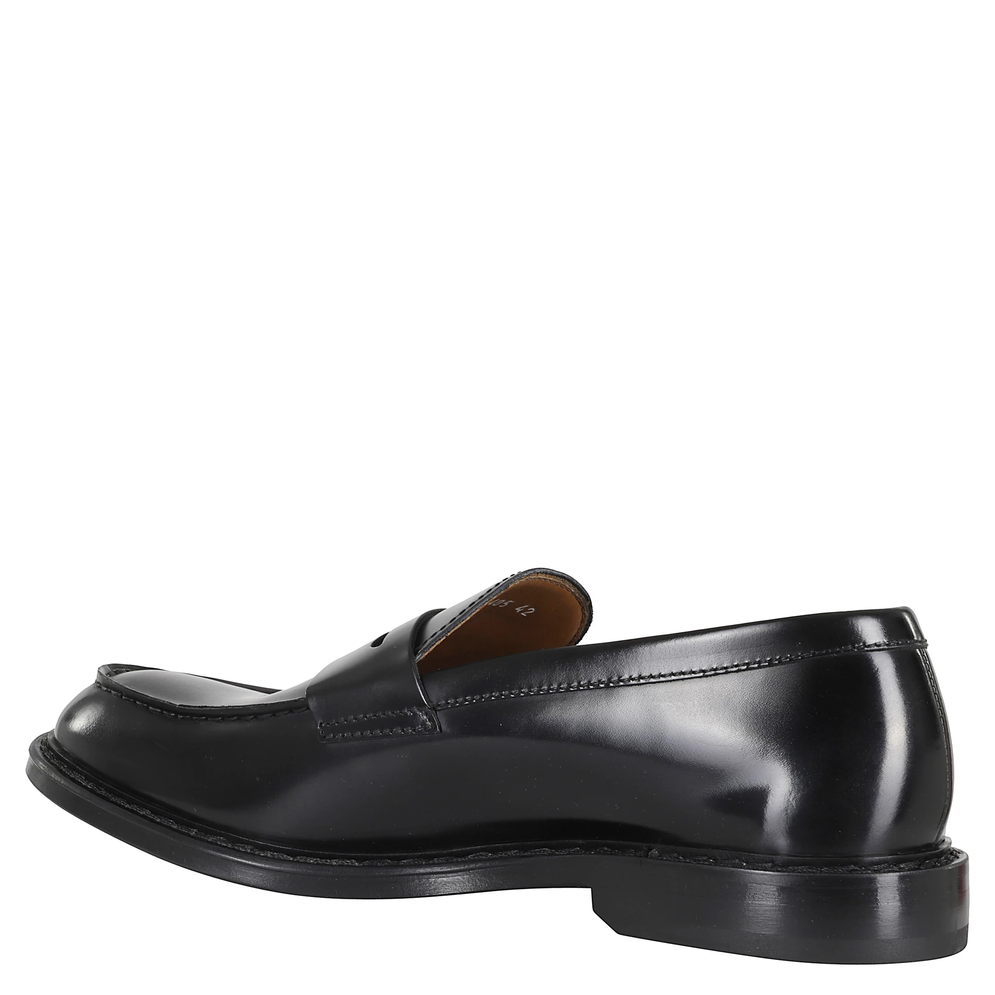 حذاء بيني لوفر