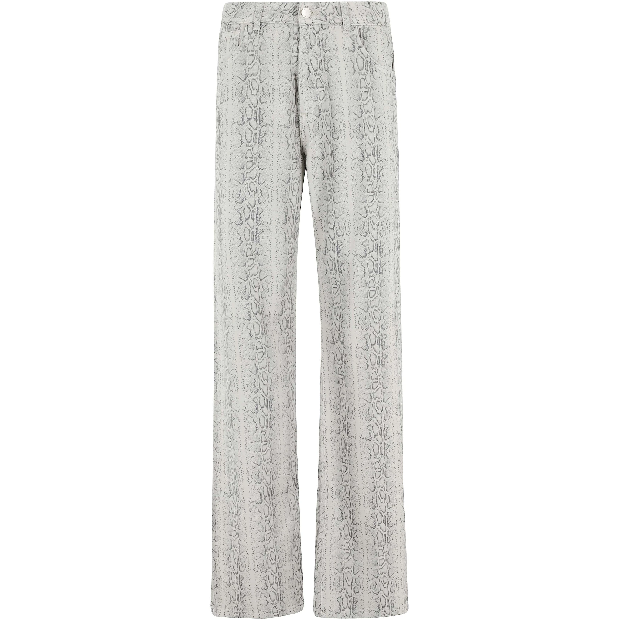 عرض الجينز والدنيم