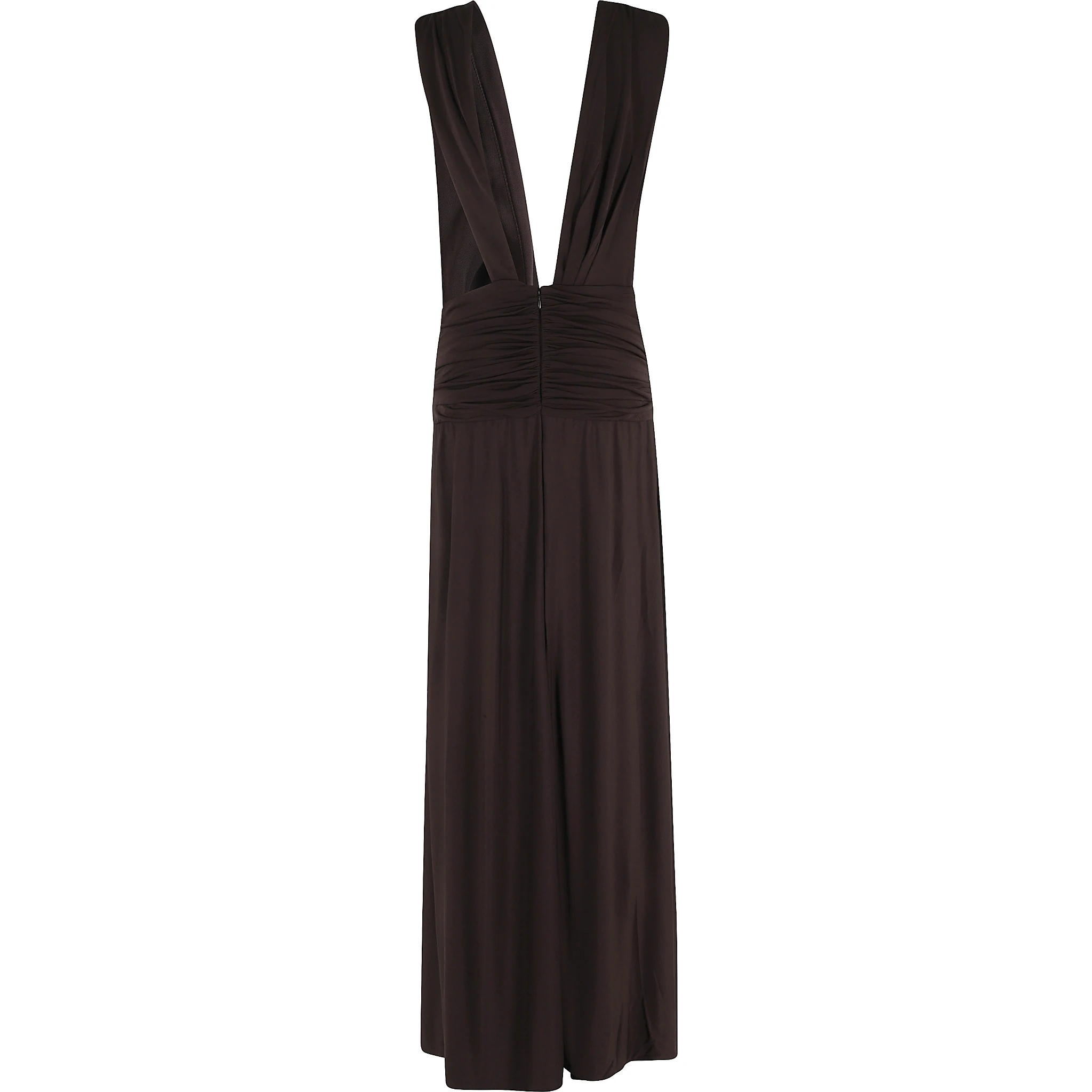 فستان طويل مزين بدبابيس حجرية ووشاح.