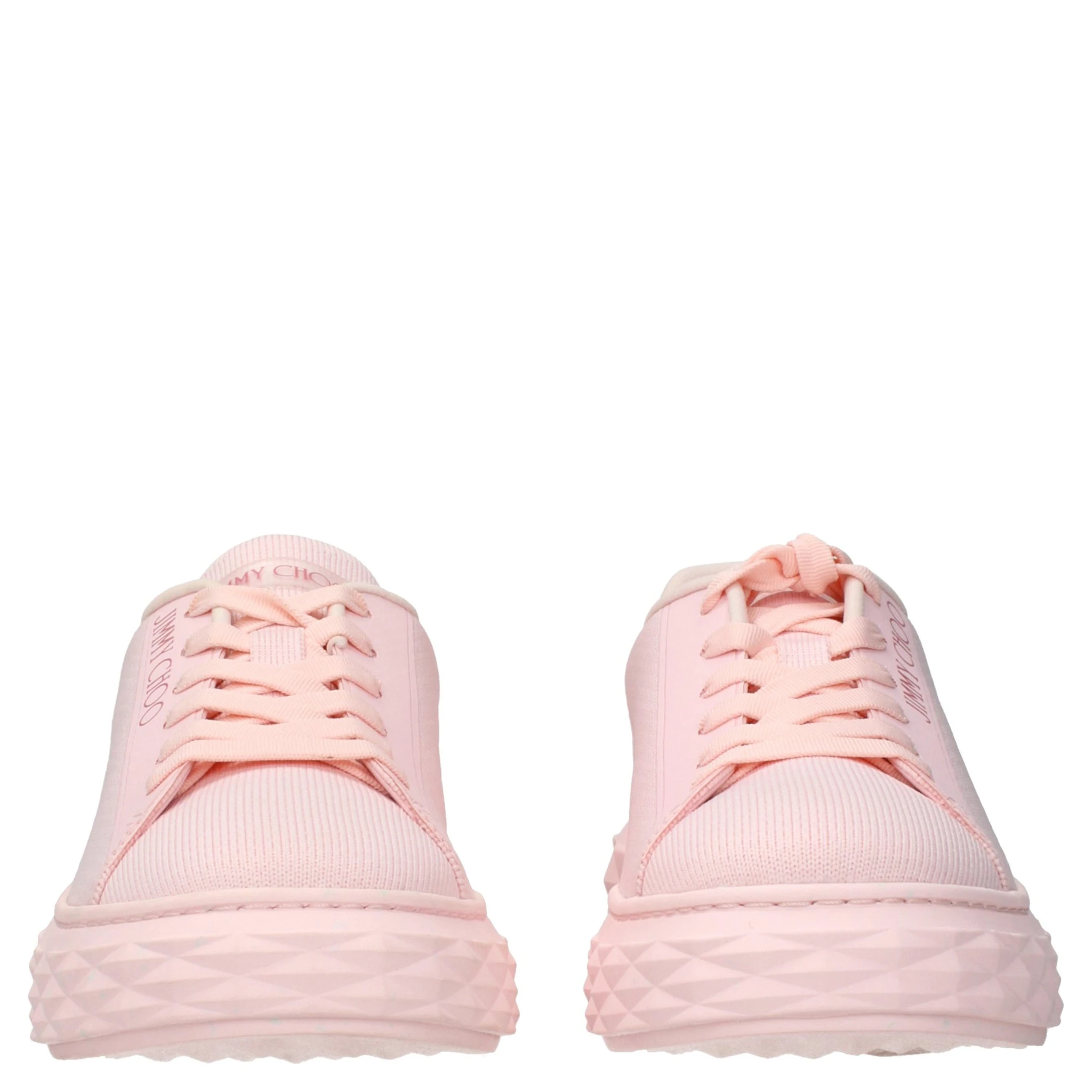 حذاء رياضي وردي اللون ذو نعل سميك