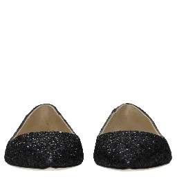 حذاء باليه أسود من البلاستيك