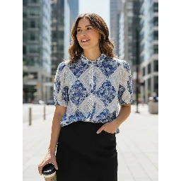 بلوزة توينسيت