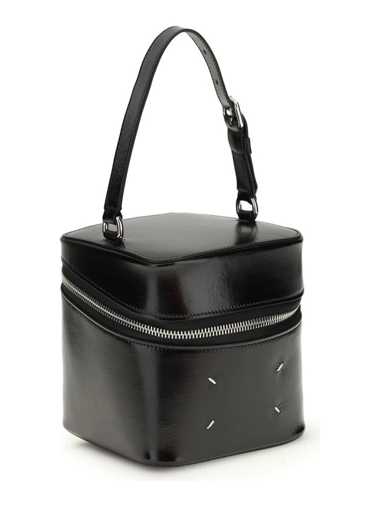 حقيبة كتف بوس توروس من جلد العجل الأسود alternative