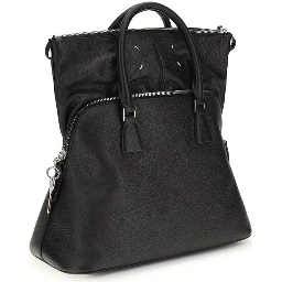 حقيبة كتف بوس توروس من جلد العجل الأسود