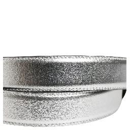 حزام خصر من الجلد الفضي بشعار معدني وإبزيم