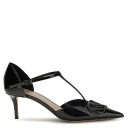 حذاء بكعب عالٍ من جلد العجل الأسود من بوس توروس