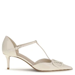 حذاء بكعب عالٍ من جلد العجل الأسود من بوس توروس