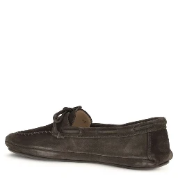 حذاء بوس توروس سهل الارتداء من جلد العجل البني