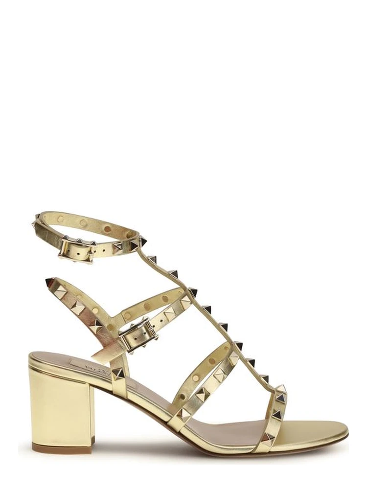 صندل بوس توروس ذو حزام من جلد العجل الذهبي