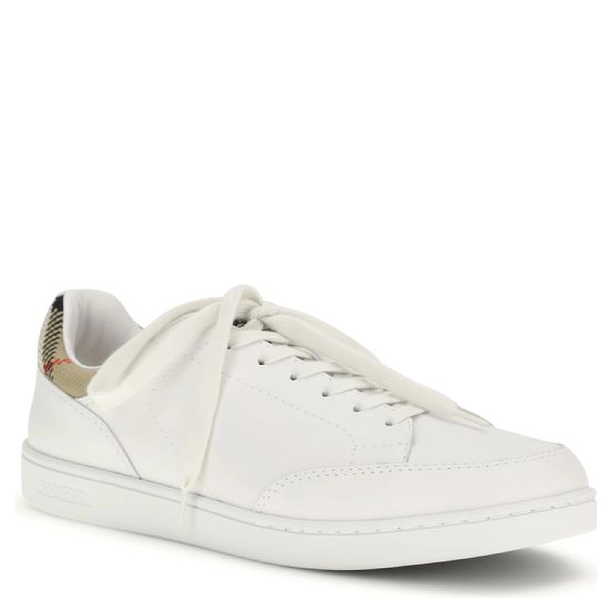 حذاء رياضي منخفض من جلد العجل الأبيض من بوس توروس