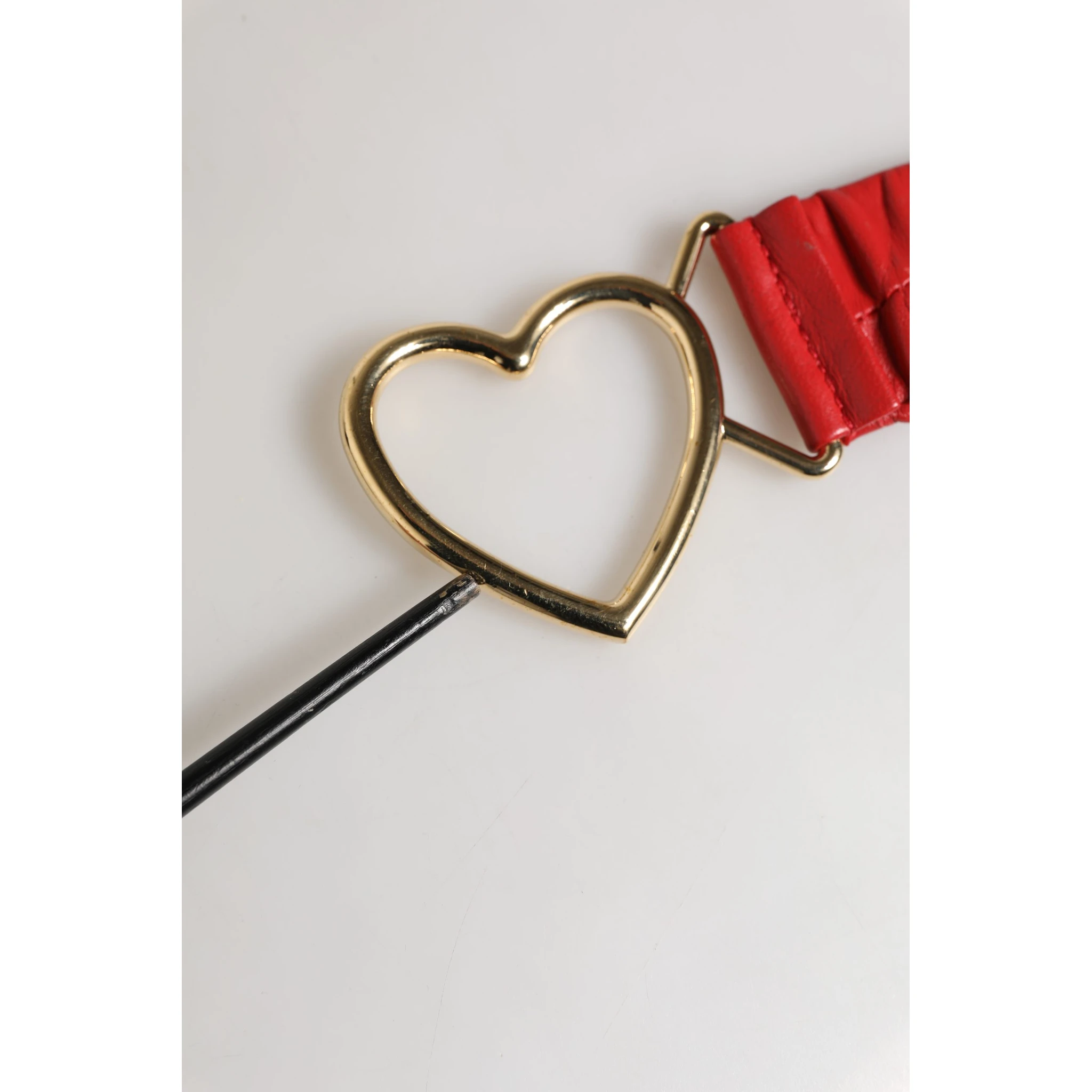 Red Leather Gold Heart Metal Buckle Belt