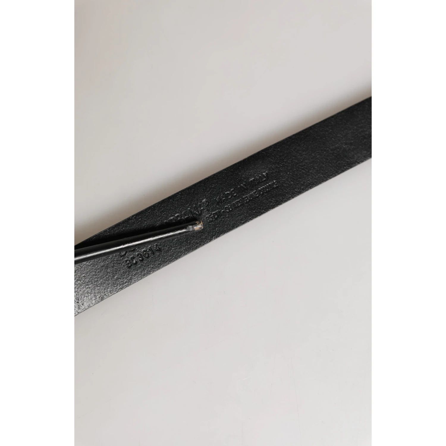 Men Black Exotic Leather Metal Buckle Belt