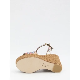 Platform in nappa with thread embroidery