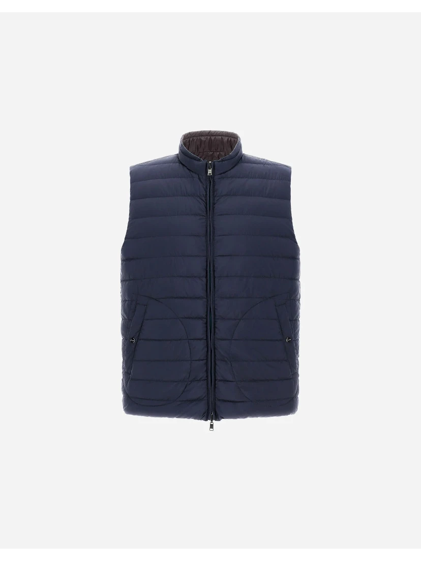 Nylon sleeveless jacket