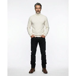 White Cashmere Turtleneck