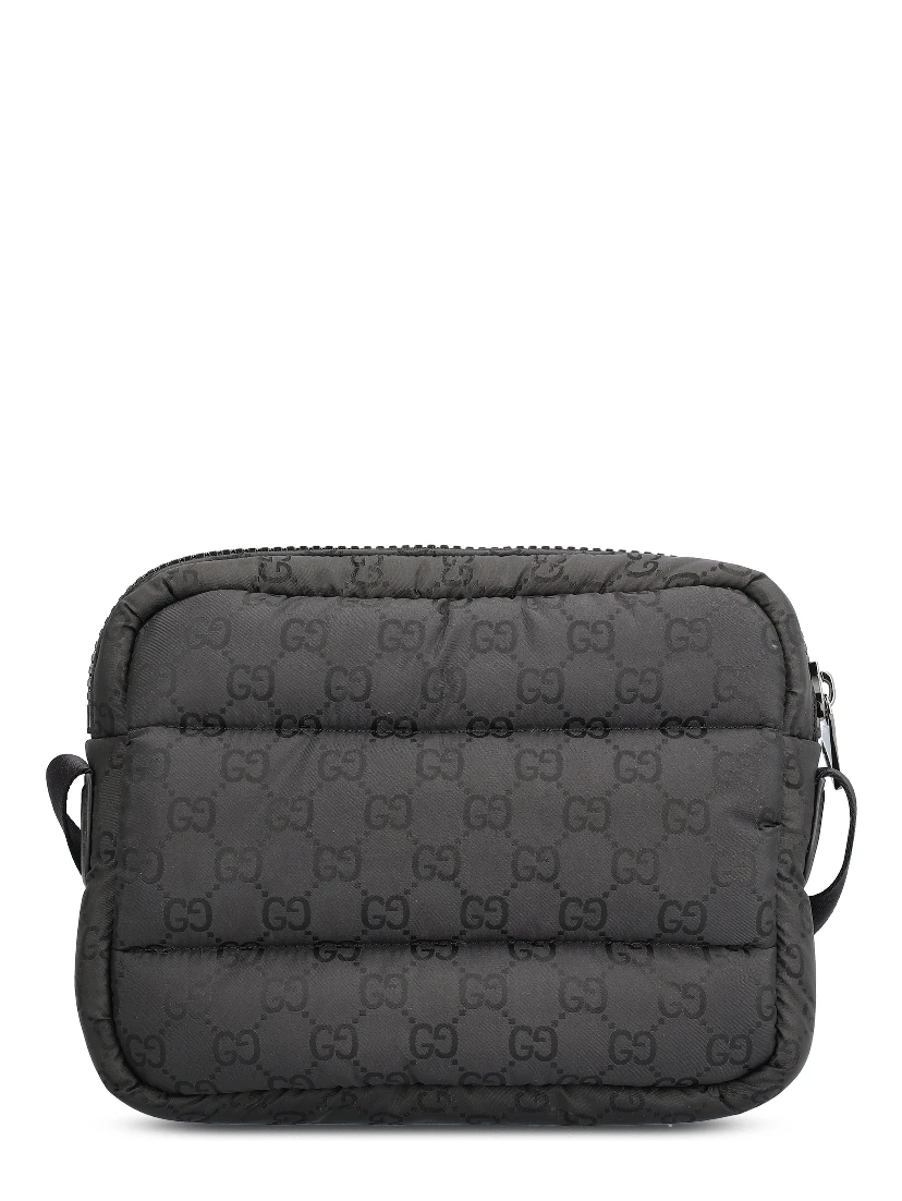 حقيبة مراسلة مبطنة