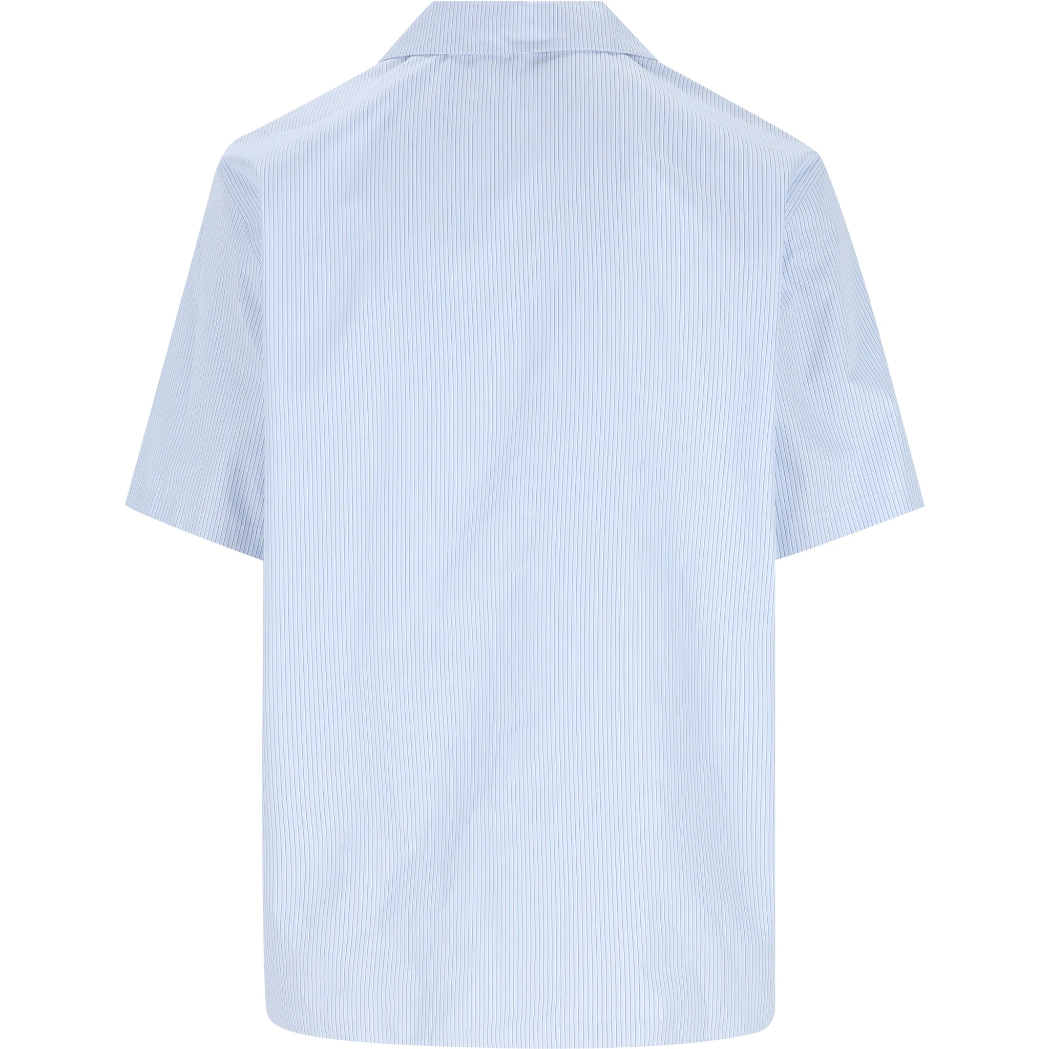 قمصان غوتشي