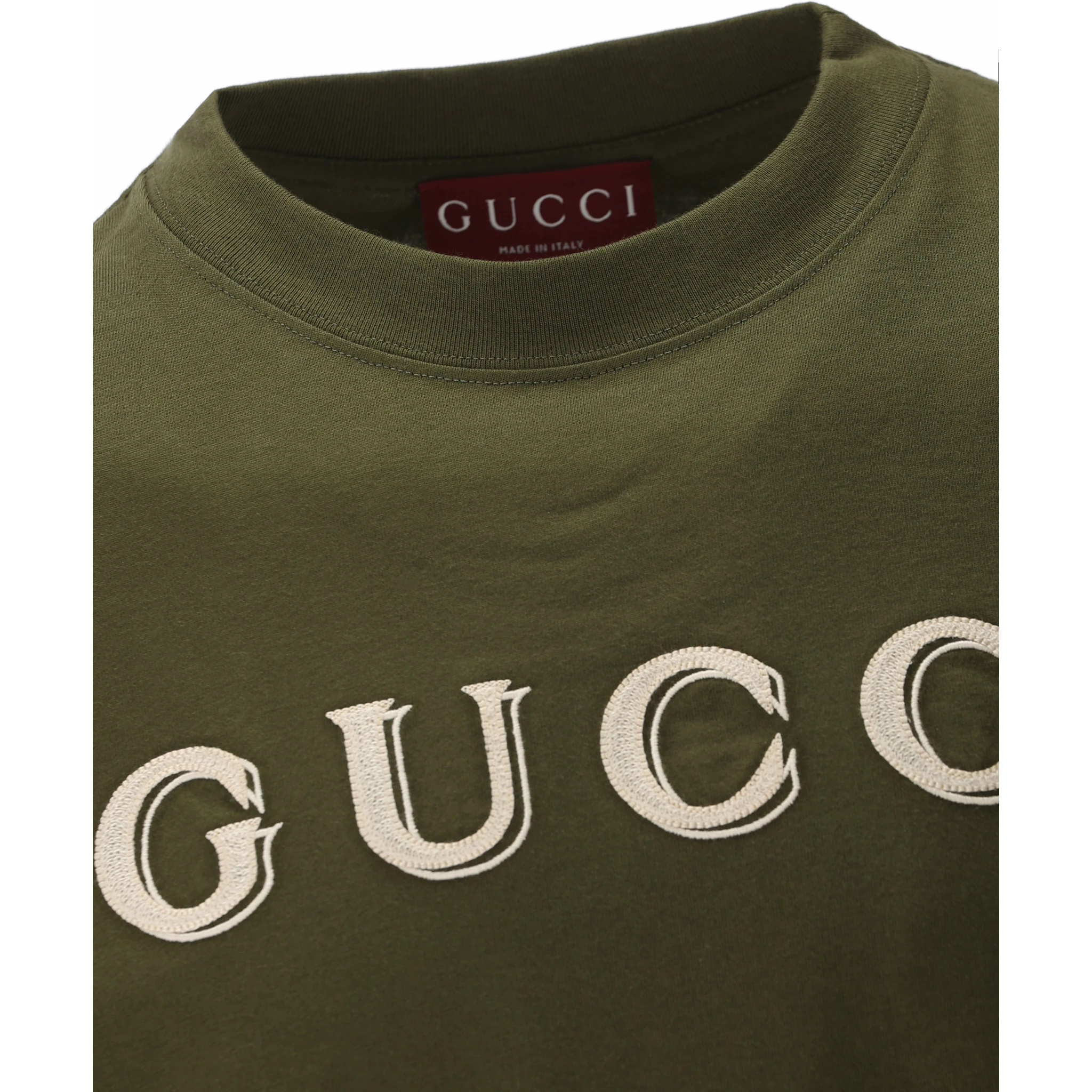 تيشيرتات وبولو من غوتشي