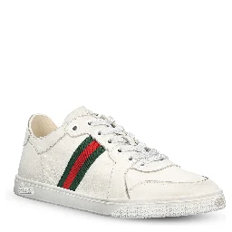 Stretch low-top trainer