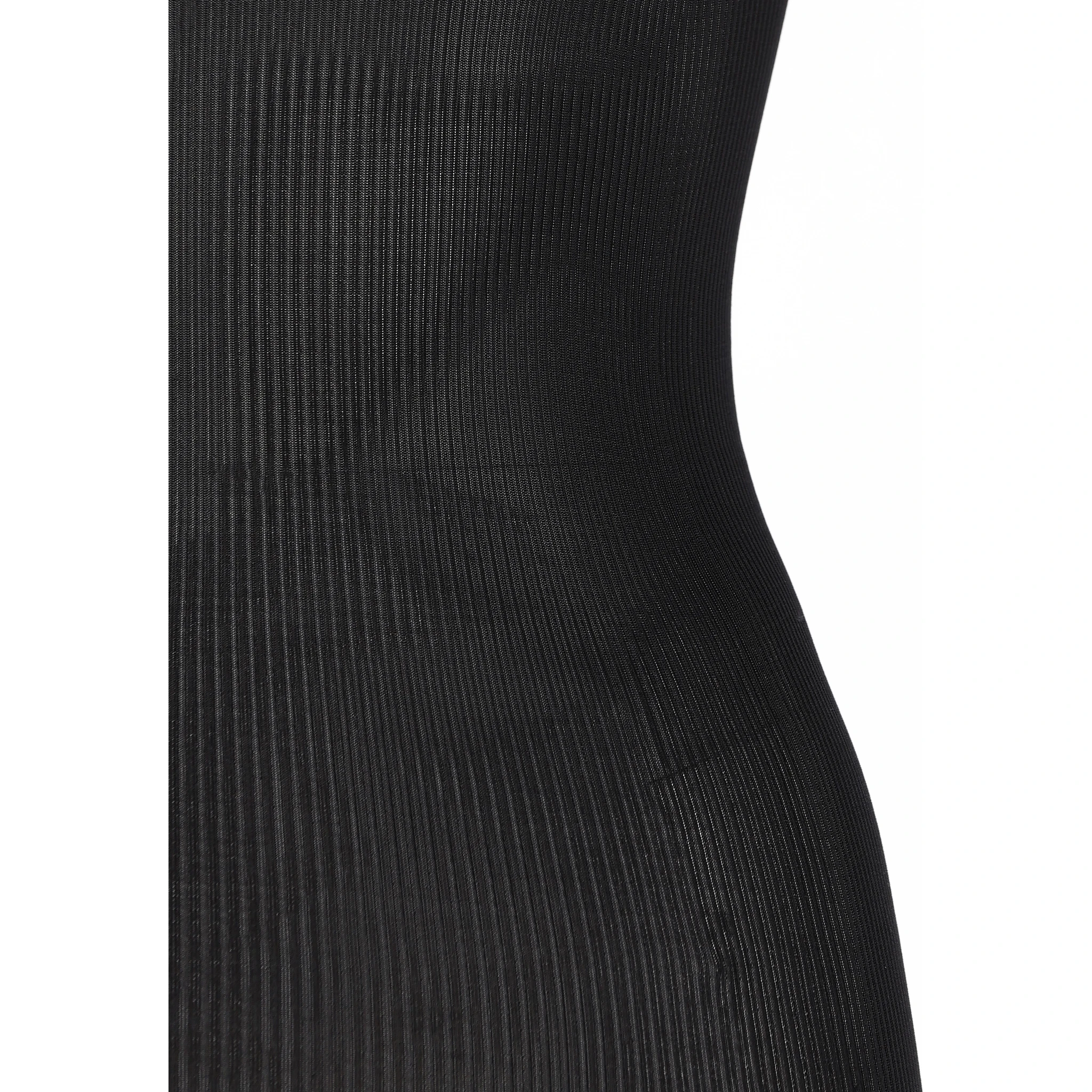 بلوزة سوداء من سان لوران