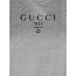 تيشيرتات وبولو من غوتشي