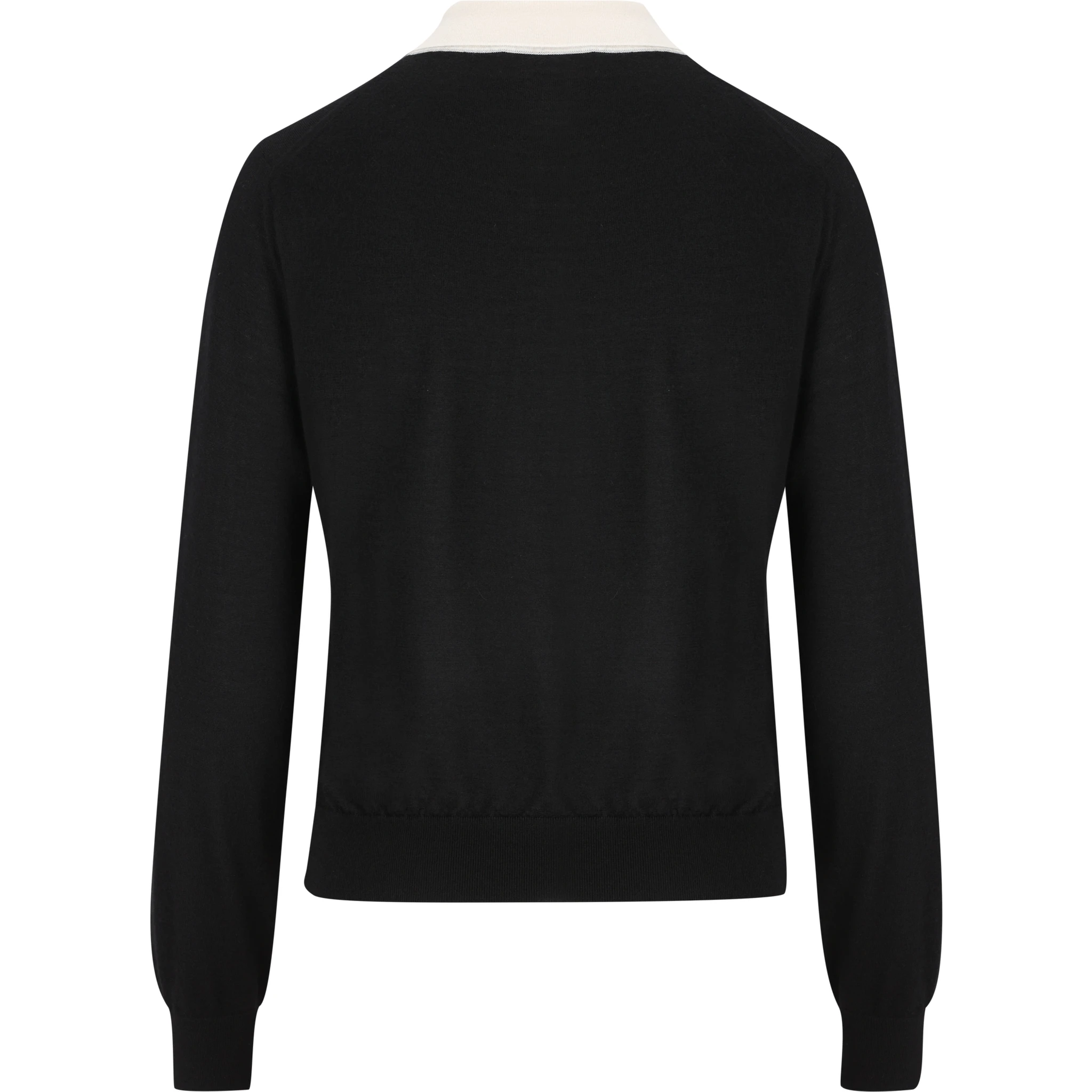 تيشيرتات وبولو من سيلين باللون الأسود