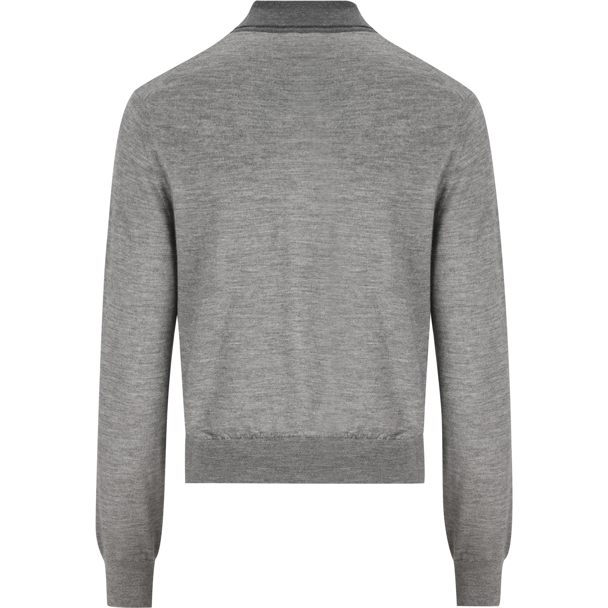 تيشيرتات وبولو من سيلين