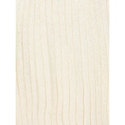 كنزات لوي البيضاء