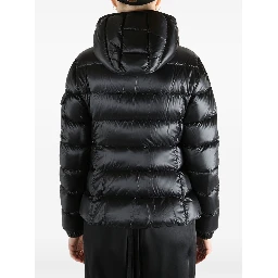 معاطف مونكلير سوداء