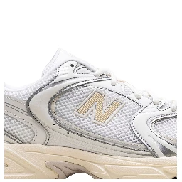 New Balance Sneakers Silver