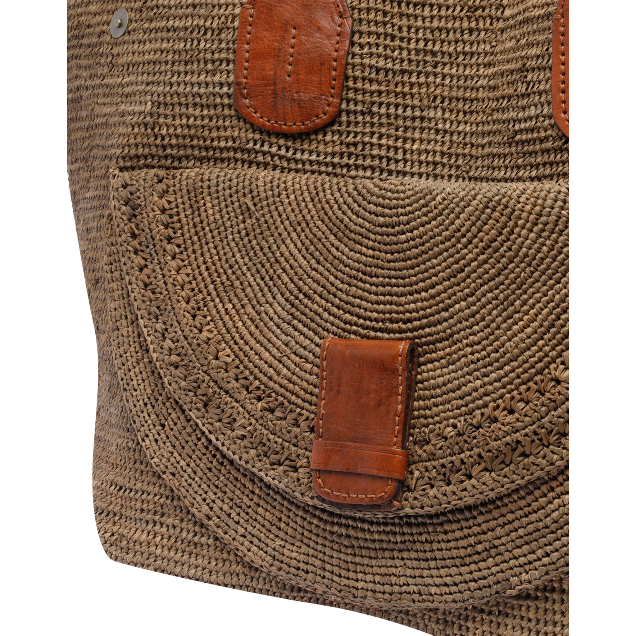 حقائب إيبيليف.. بني