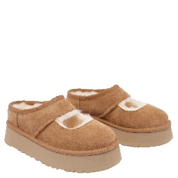 صندل UGG بيج