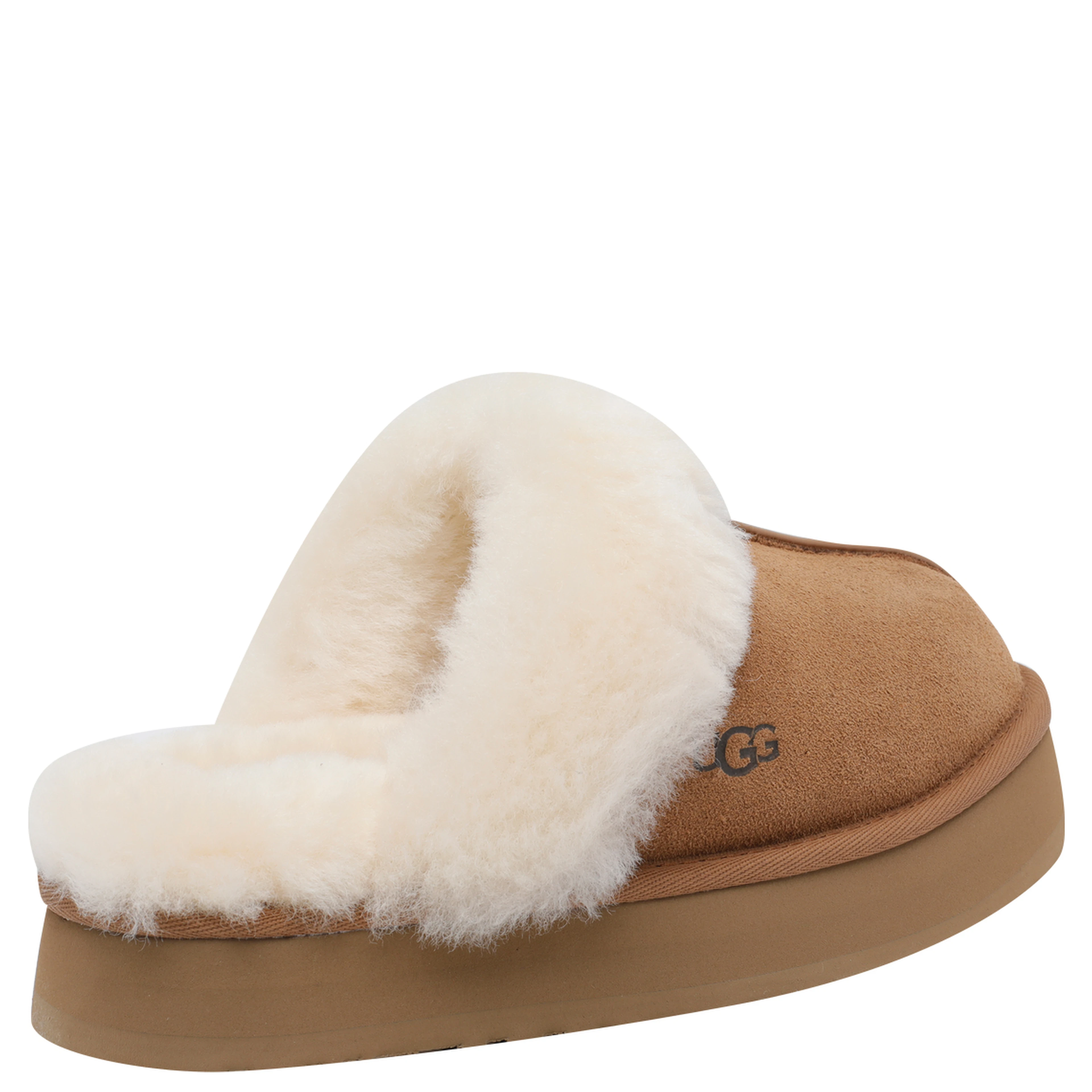 صندل UGG بني اللون