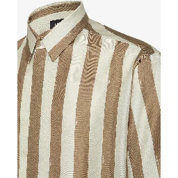 قمصان فندي بيضاء