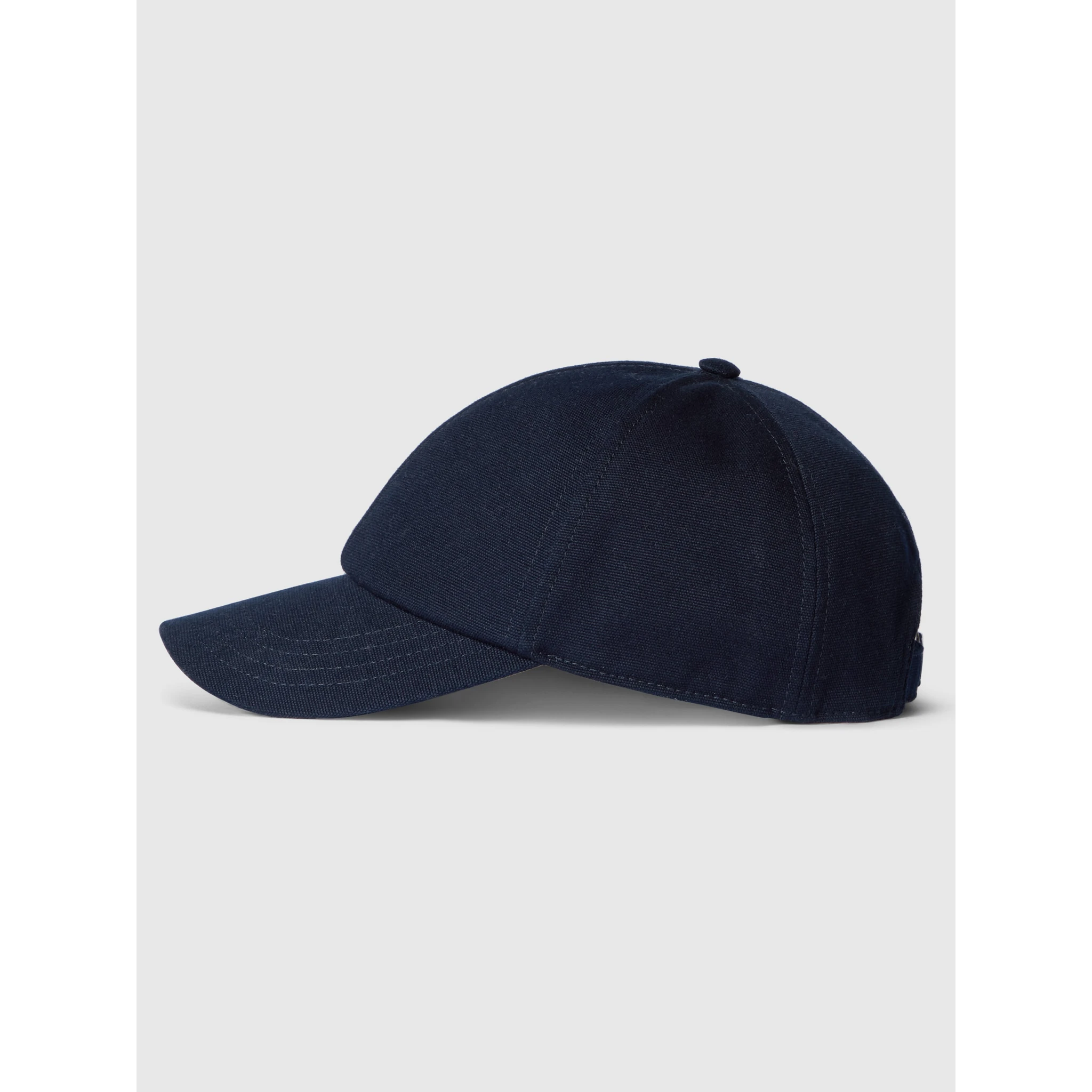 قبعات غوتشي زرقاء