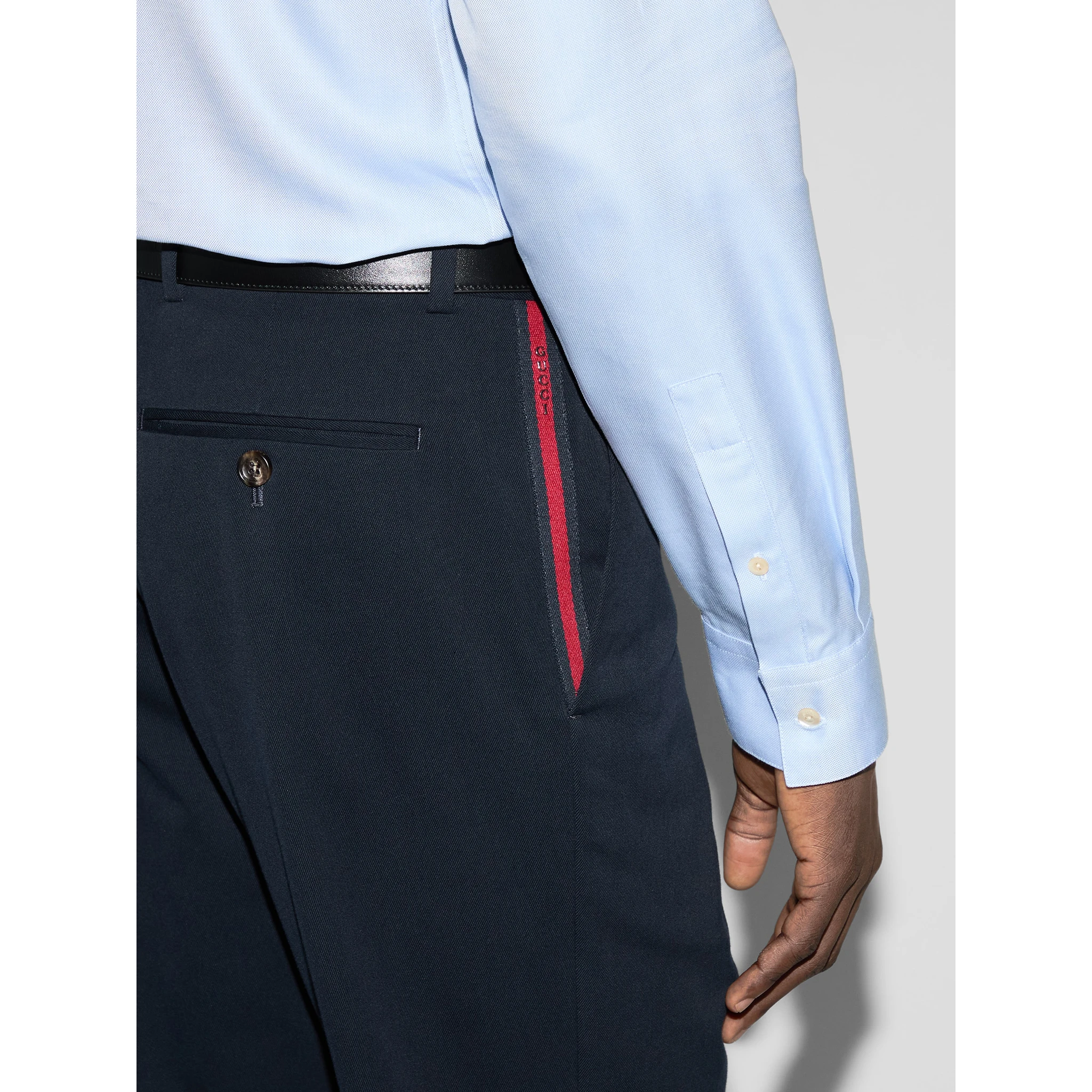 بنطال غوتشي أزرق