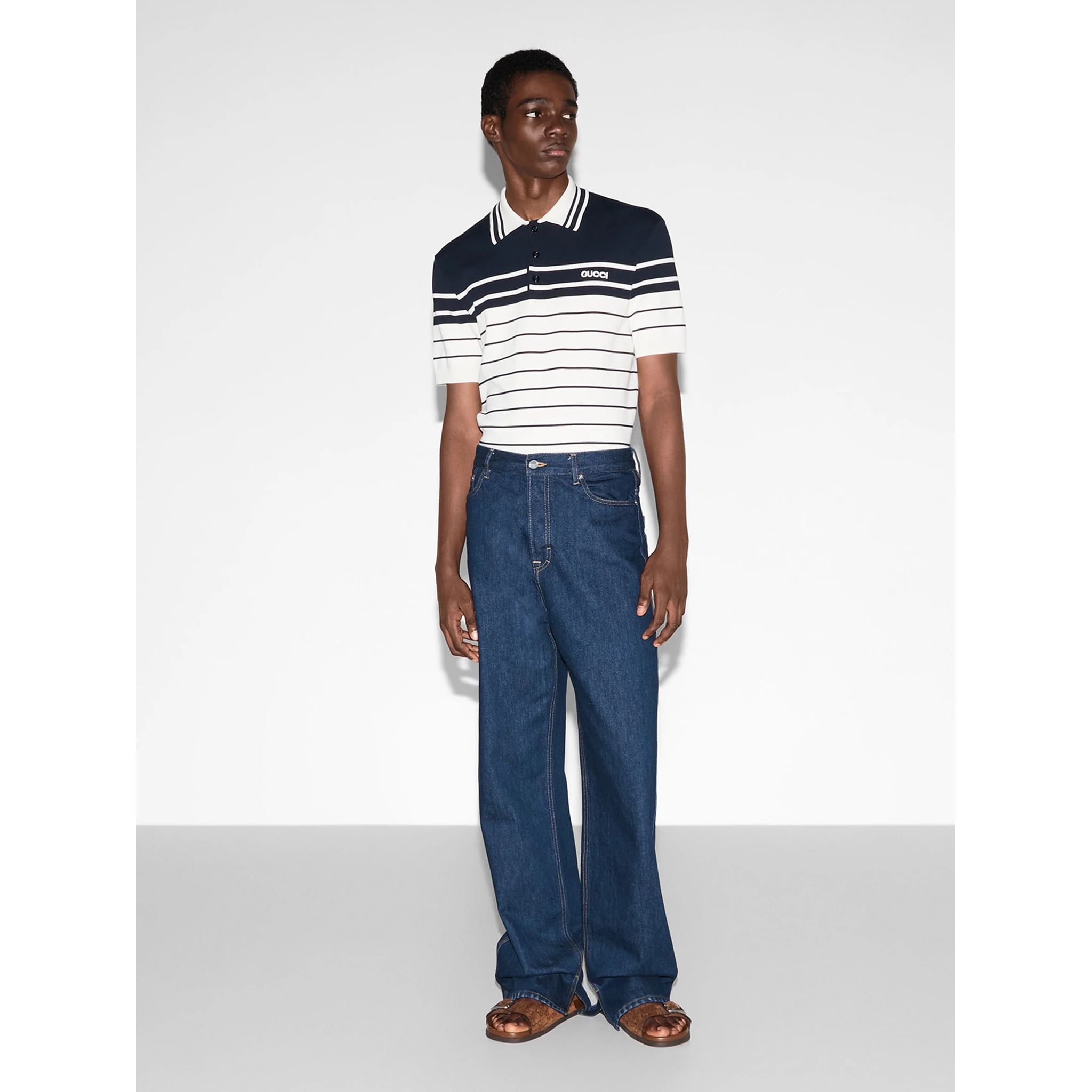 جينز غوتشي أزرق