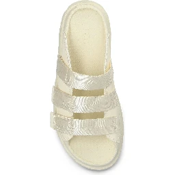 صندل أبيض من UGG