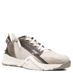 حذاء رياضي من فندي بيج