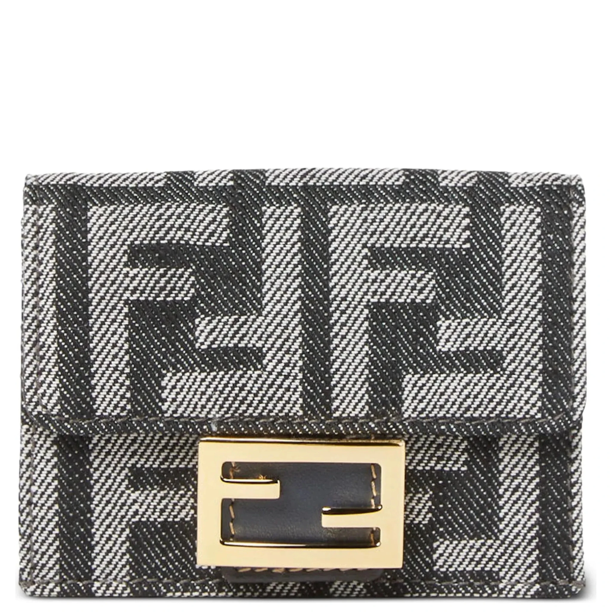 محافظ فندي زرقاء