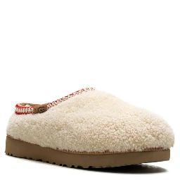 صندل أبيض من UGG