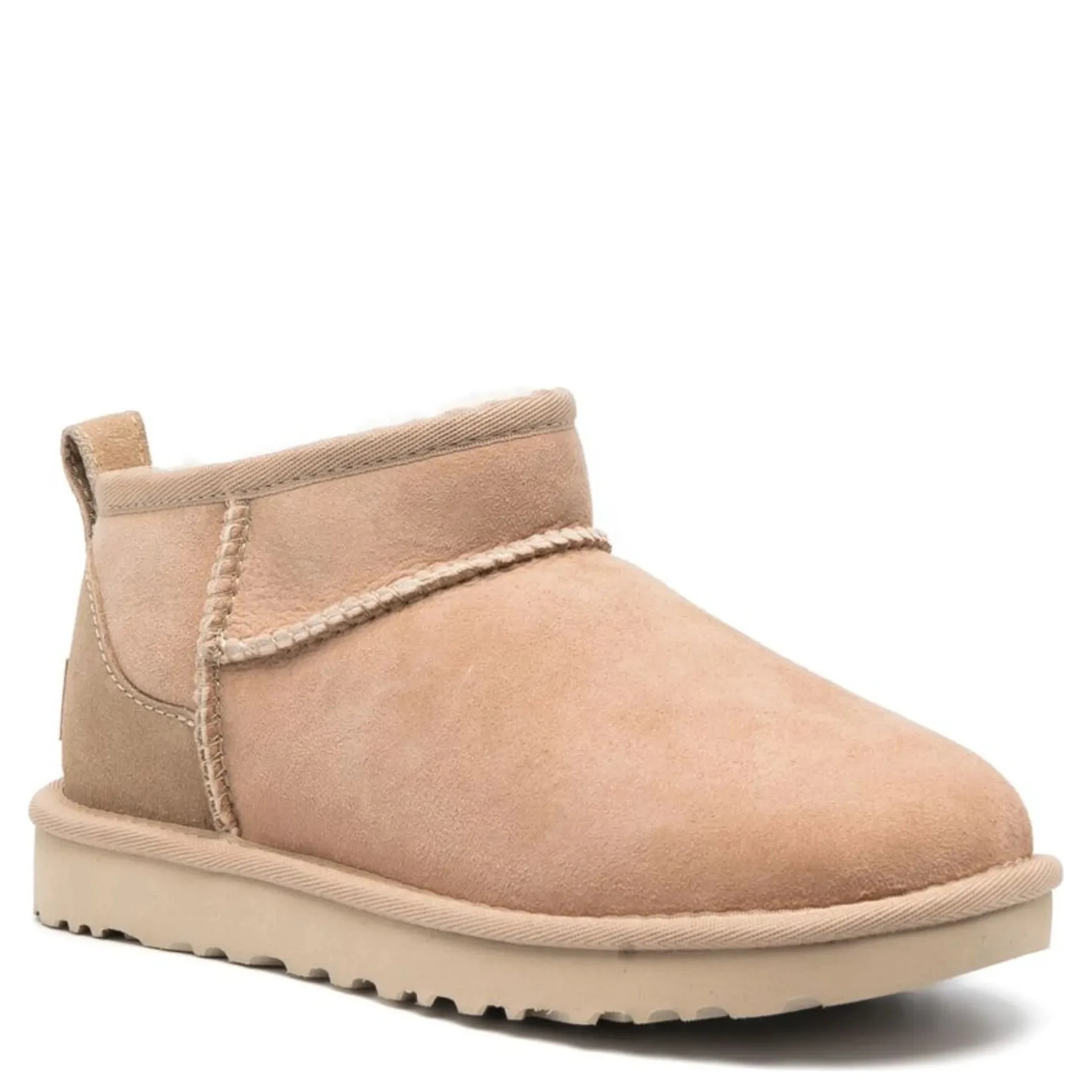 أحذية UGG بيج