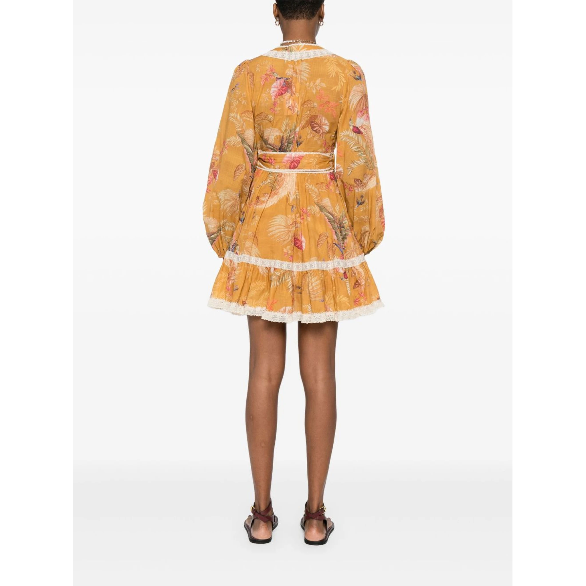 فساتين زيمرمان الصفراء