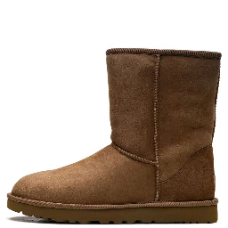 أحذية UGG بيج