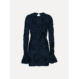 فساتين زرقاء قابلة للتدوير