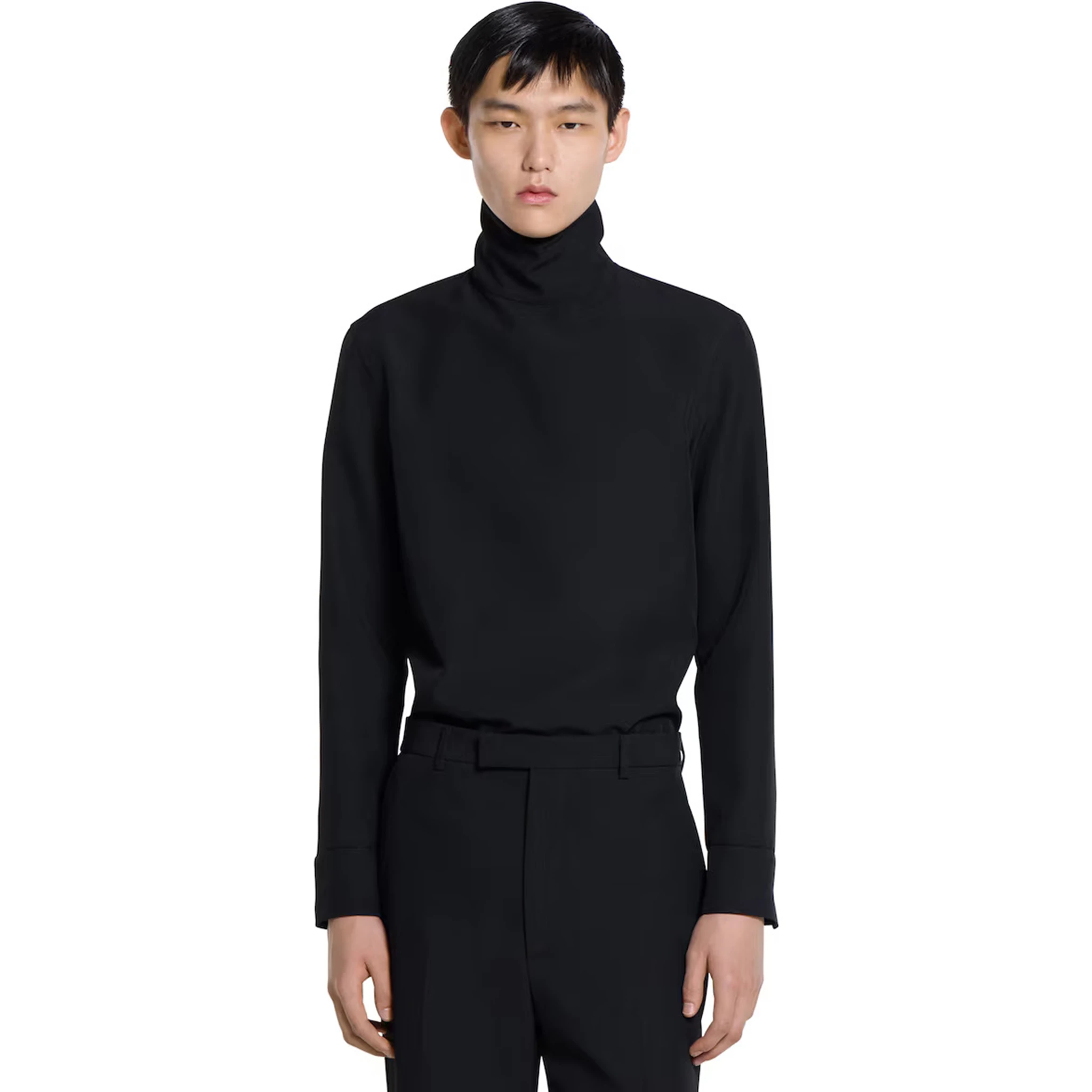 قمصان غوتشي سوداء